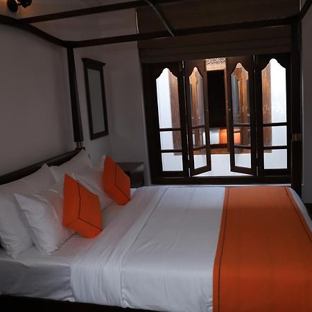 ガル The Dutch Boutique Bed & Breakfast エクステリア 写真